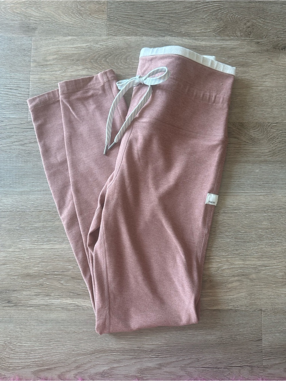 Vuori Rose Dust Legging Joggers with White Waistband